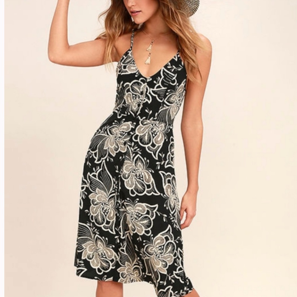 Lulus Seeds Change Black Floral Print Midi dress